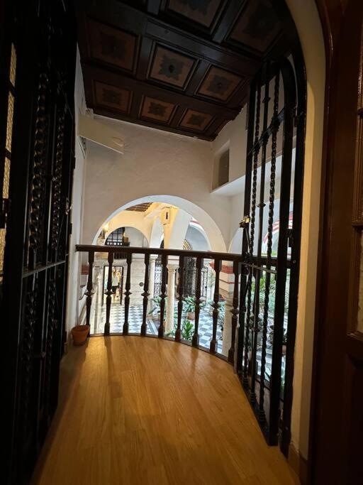 Apartamento Patio Sevillano Frente Catedral Екстер'єр фото