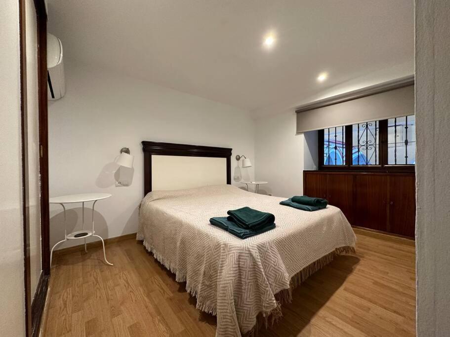 Apartamento Patio Sevillano Frente Catedral Екстер'єр фото